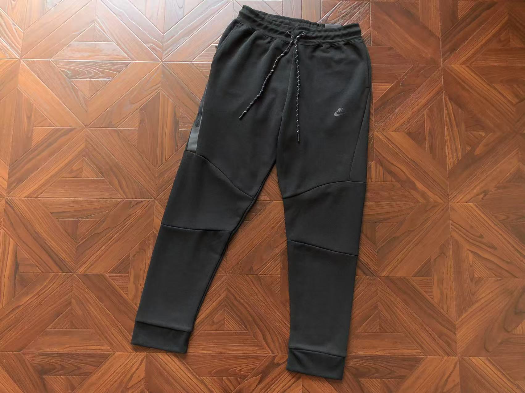 Nike Tech Fleece Tracksuit