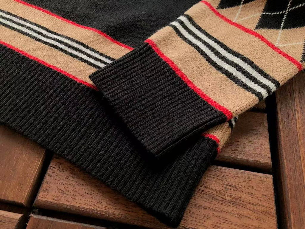 Burberry SWEATER