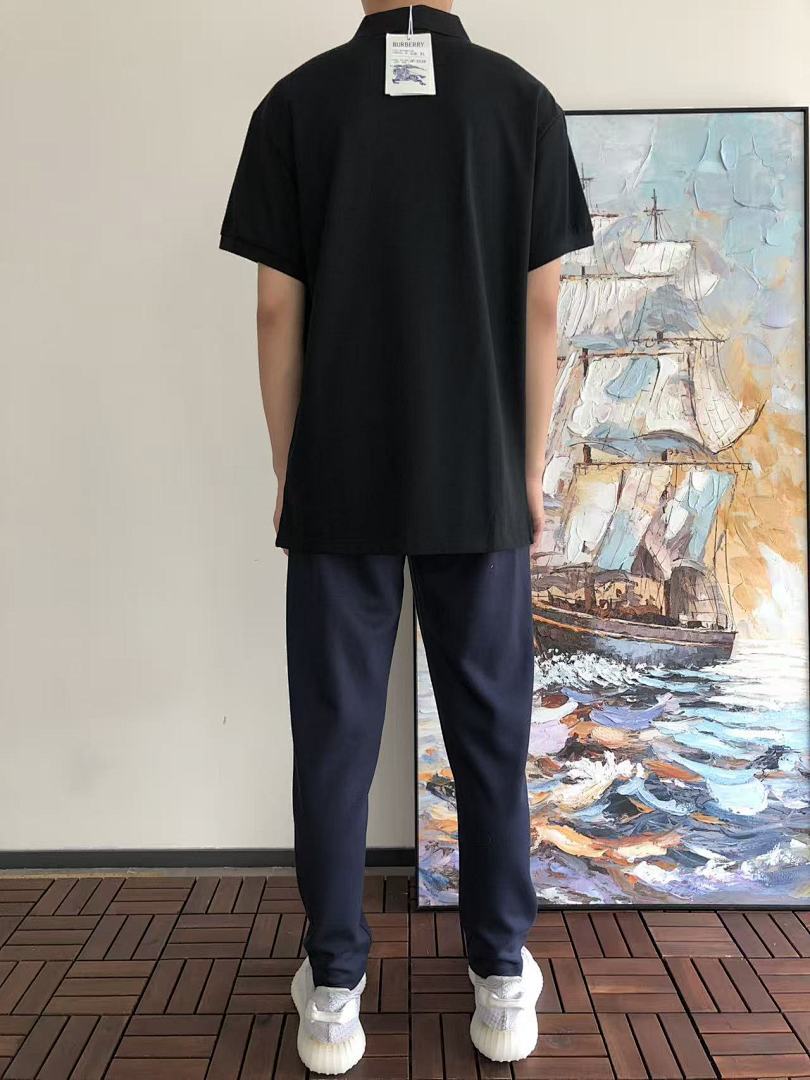 Burberry T-Shirt
