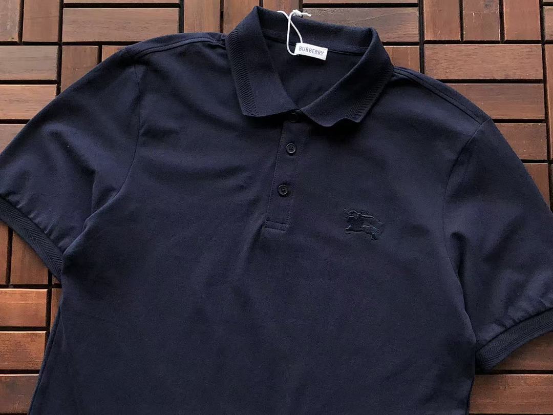 Burberry T-SHIRT