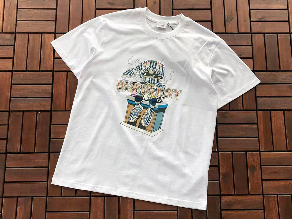 Burberry T-SHIRT
