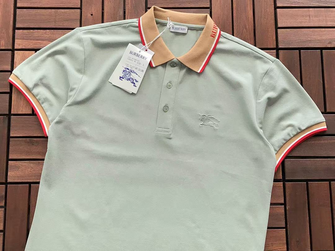 Burberry T-SHIRT