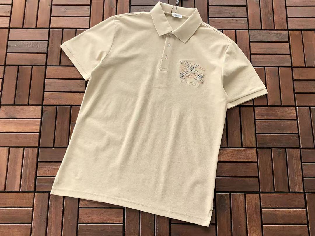 Burberry T-SHIRT