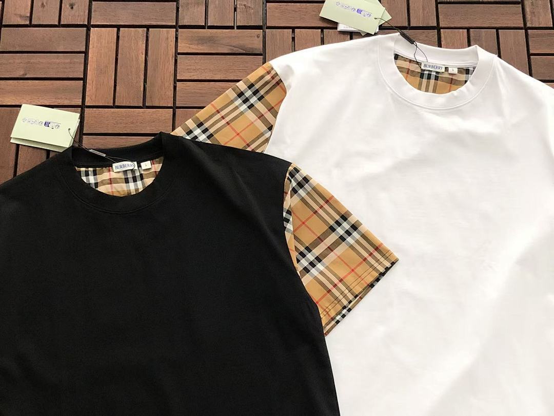 Burberry T-SHIRT