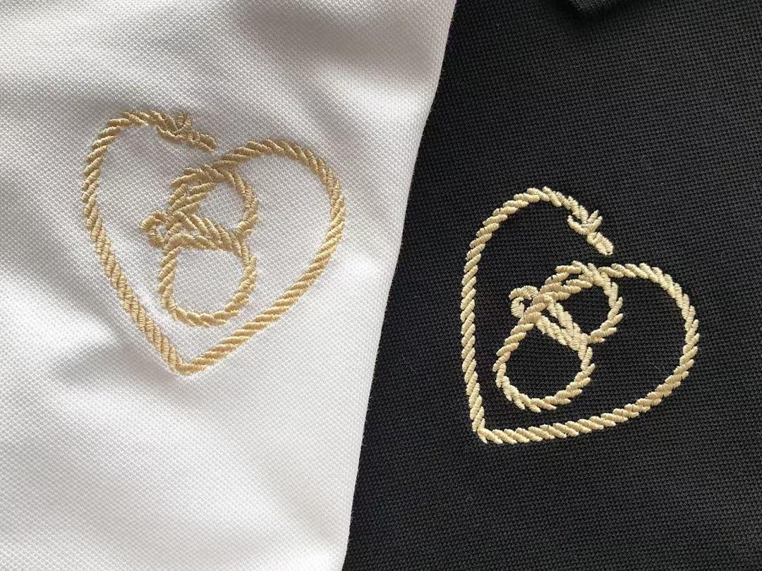 Burberry T-SHIRT