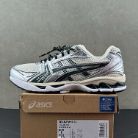 ASICS Product 141