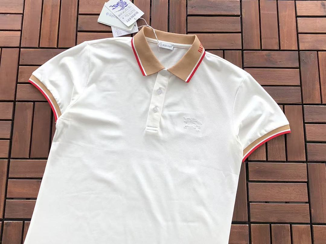 Burberry T-Shirt