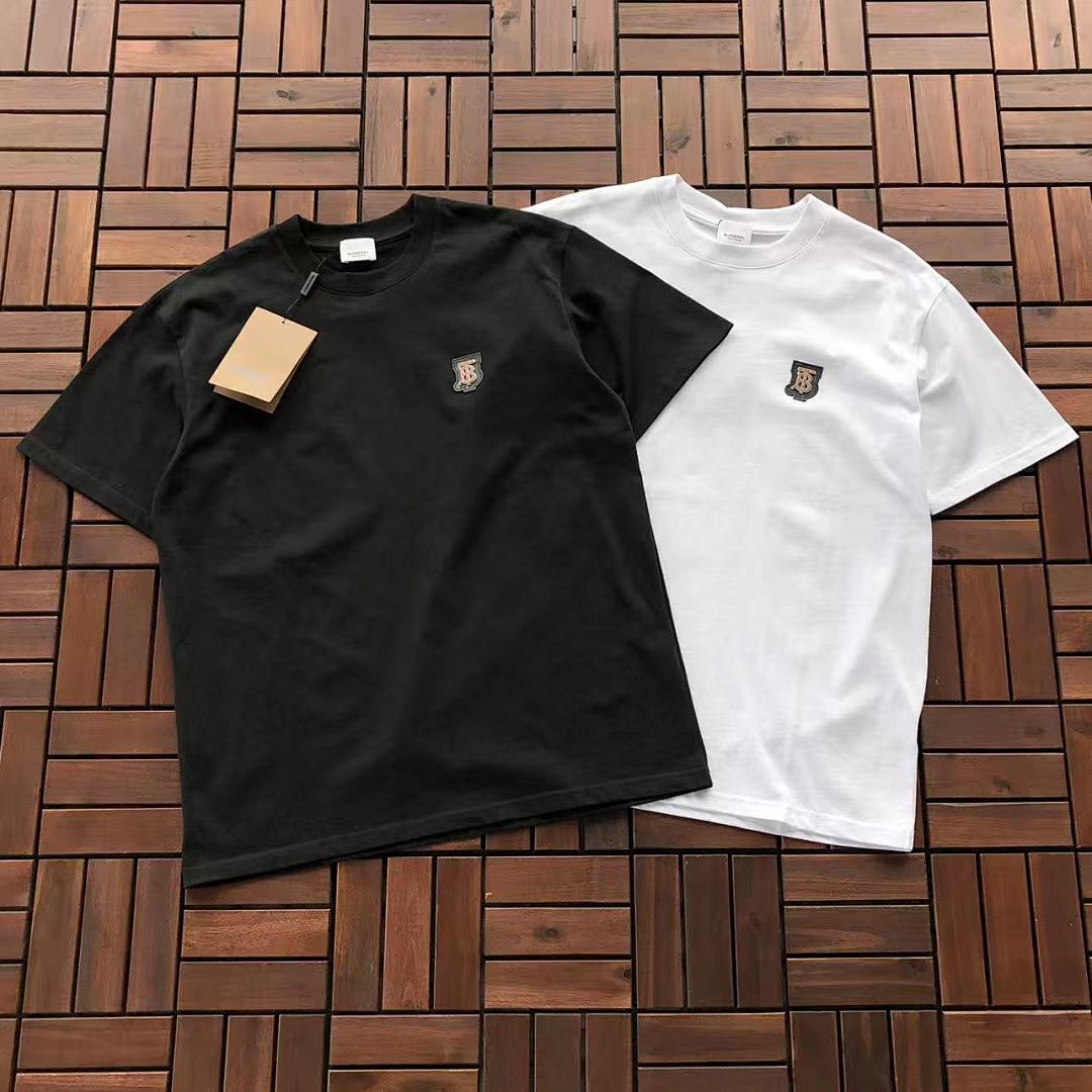 Burberry T-SHIRT