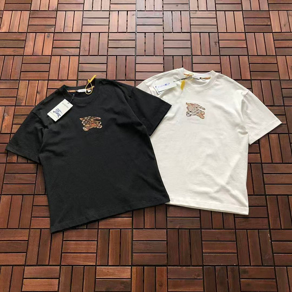 Burberry T-SHIRT