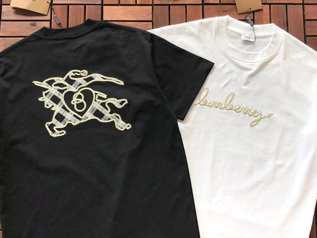 Burberry T-SHIRT
