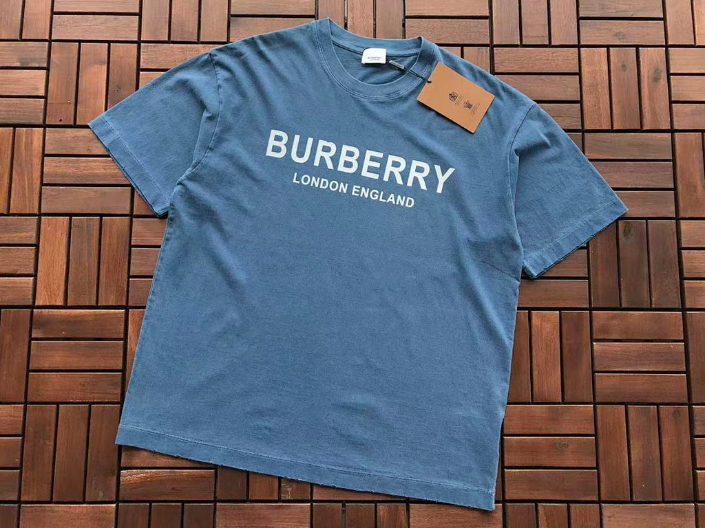 Burberry T-Shirt