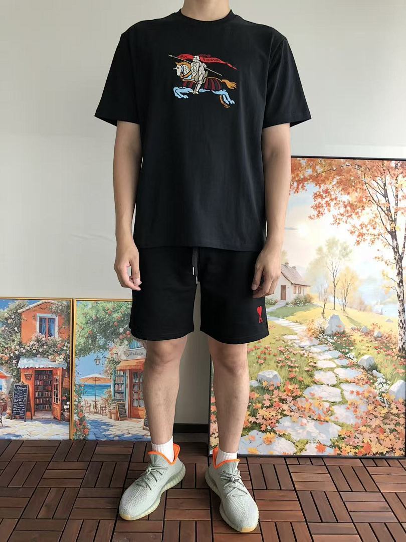 Burberry T-Shirt