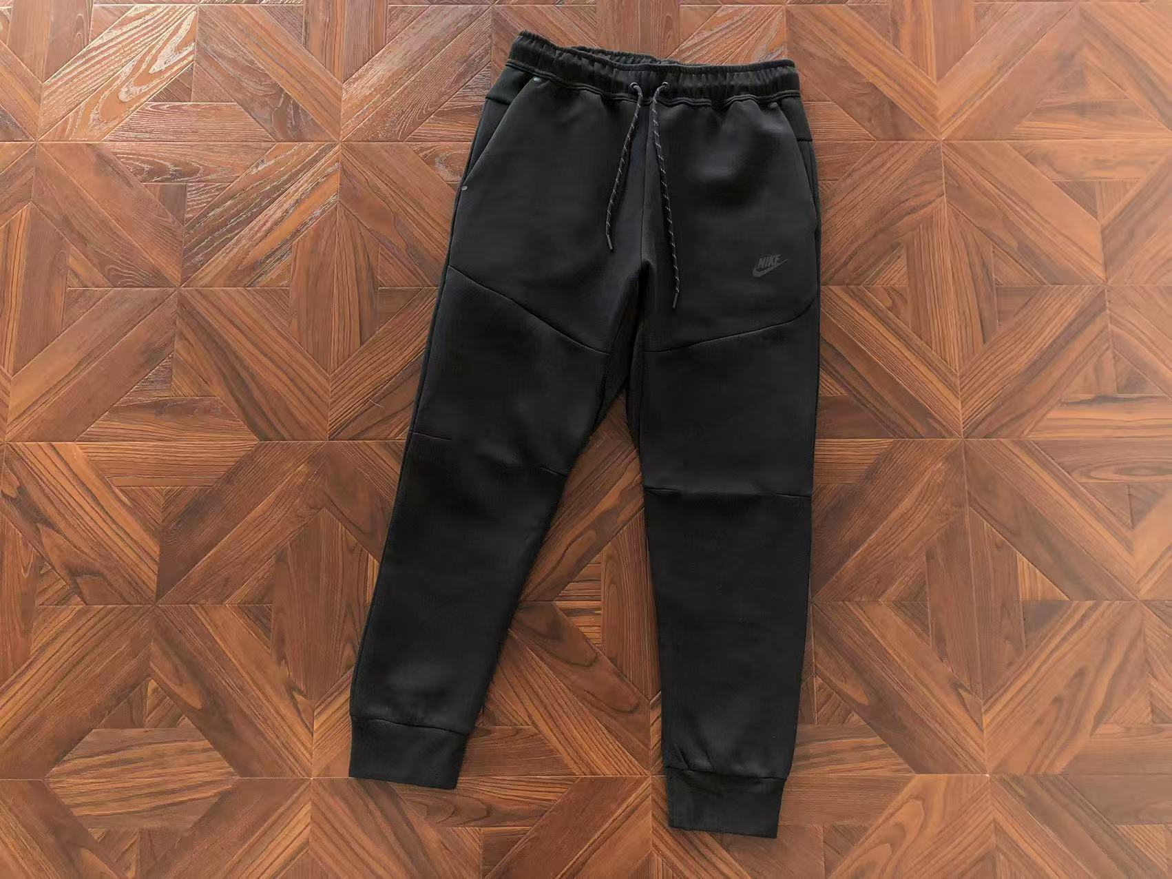 Nike Tech Fleece Tracksuit