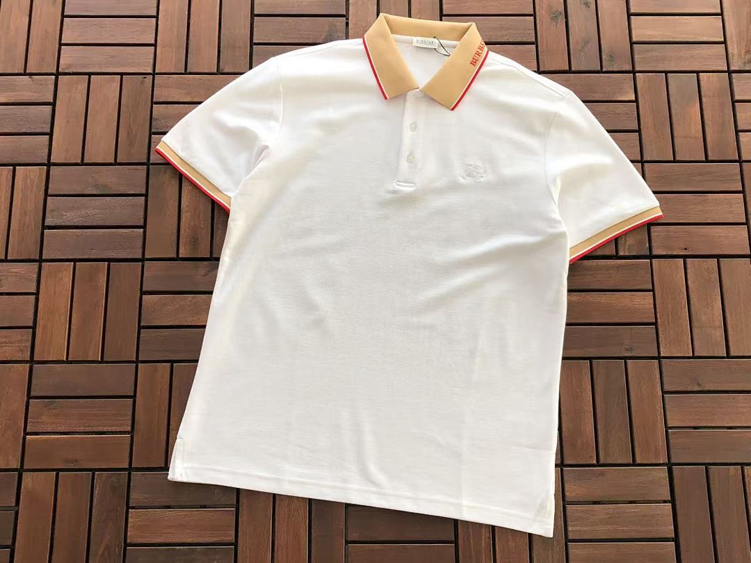 Burberry T-SHIRT