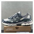 ASICS Product 142