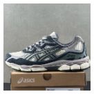 ASICS Product 142