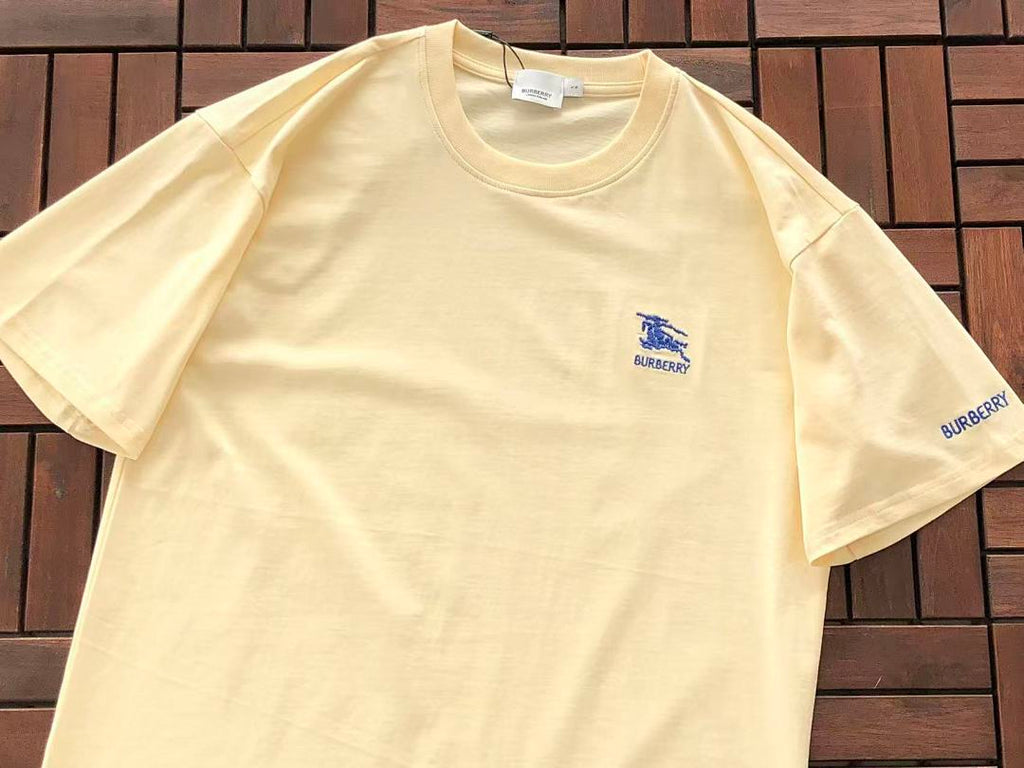 Burberry T-SHIRT