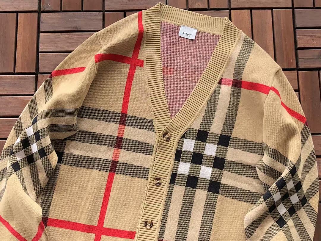 Burberry SWEATER