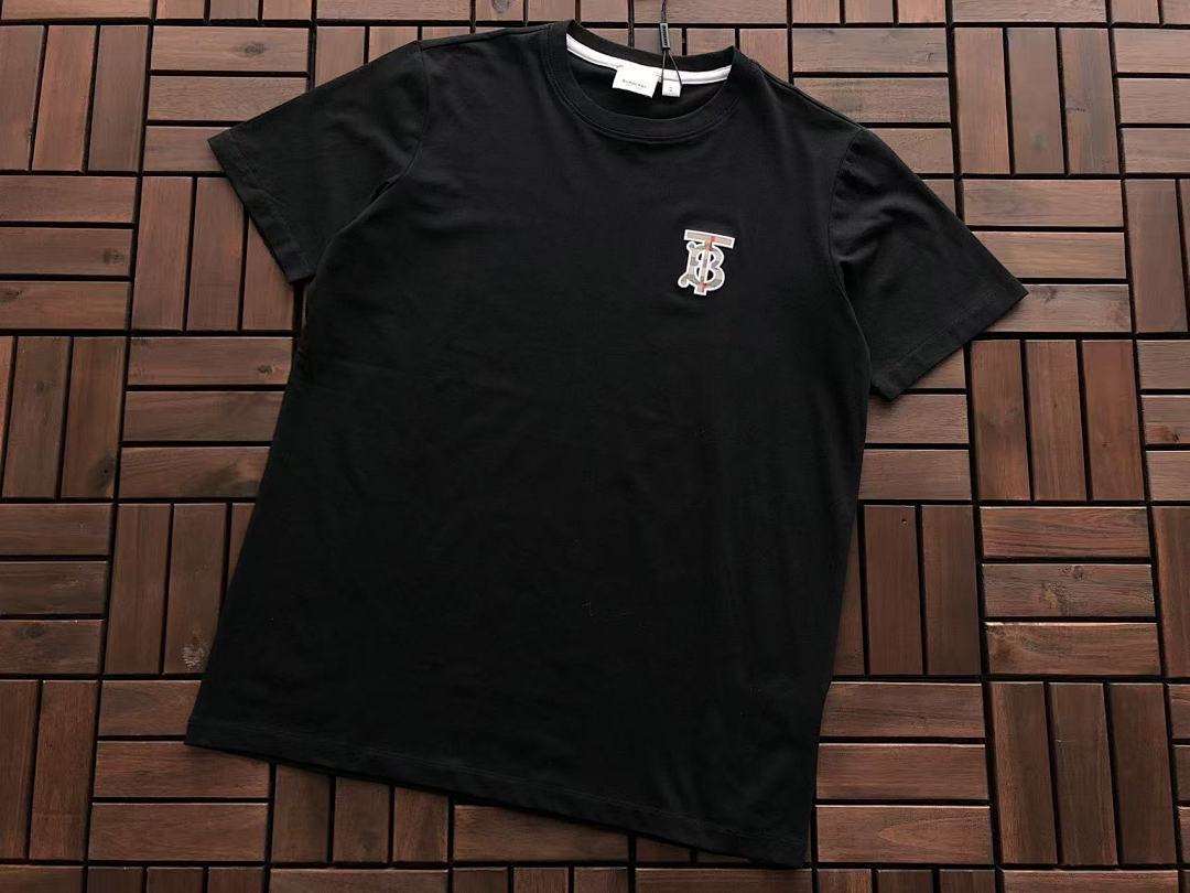 Burberry T-SHIRT