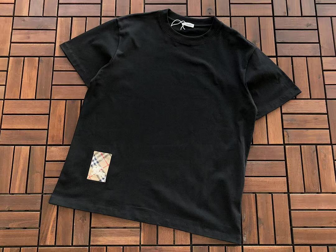 Burberry T-SHIRT
