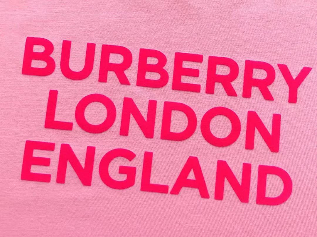 Burberry T-Shirt
