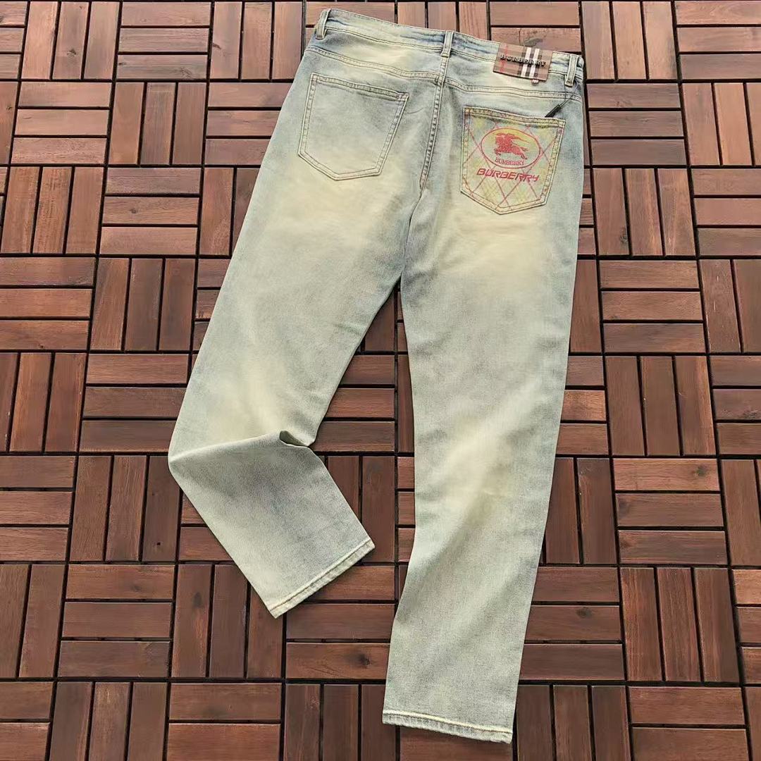 Burberry JEANS