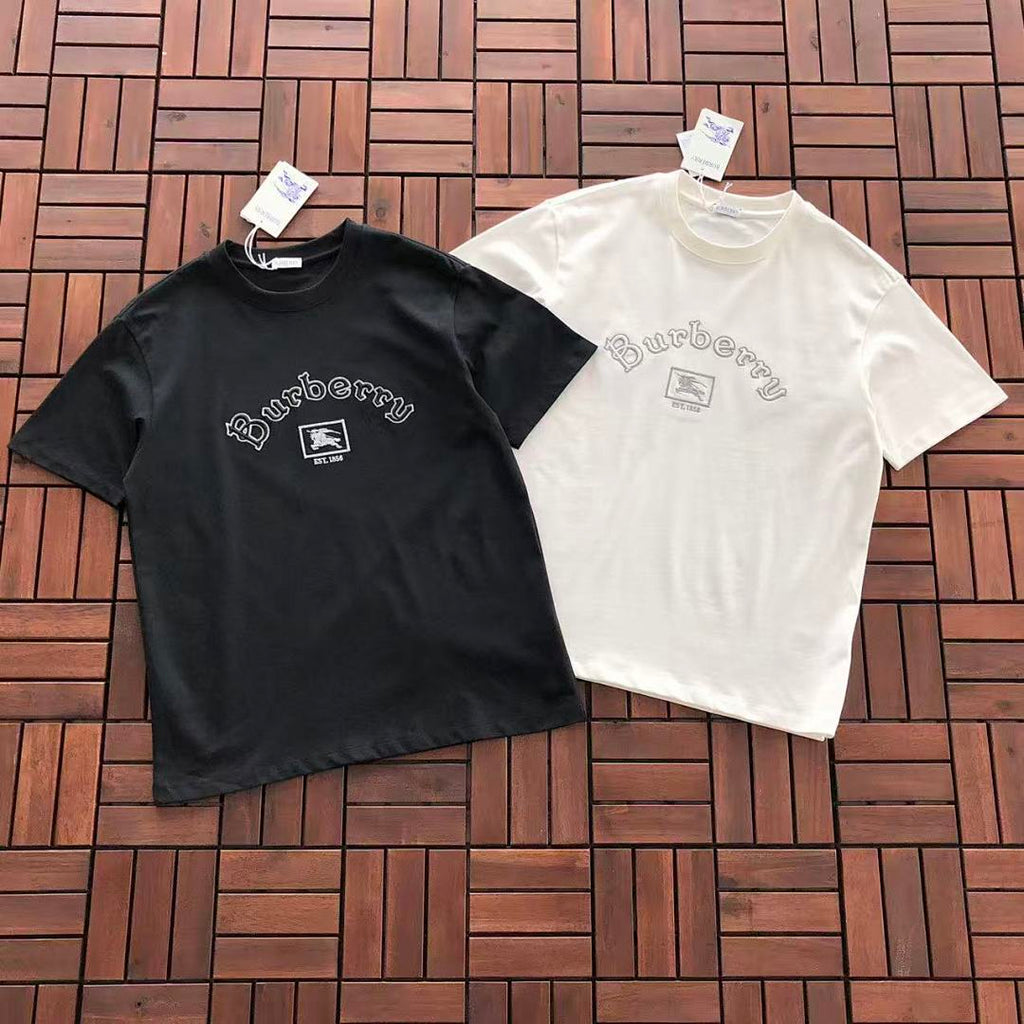 Burberry T-SHIRT