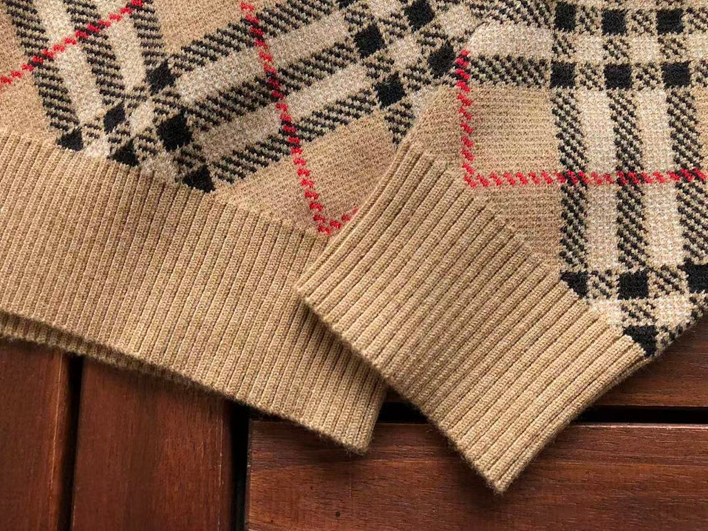 Burberry SWEATER