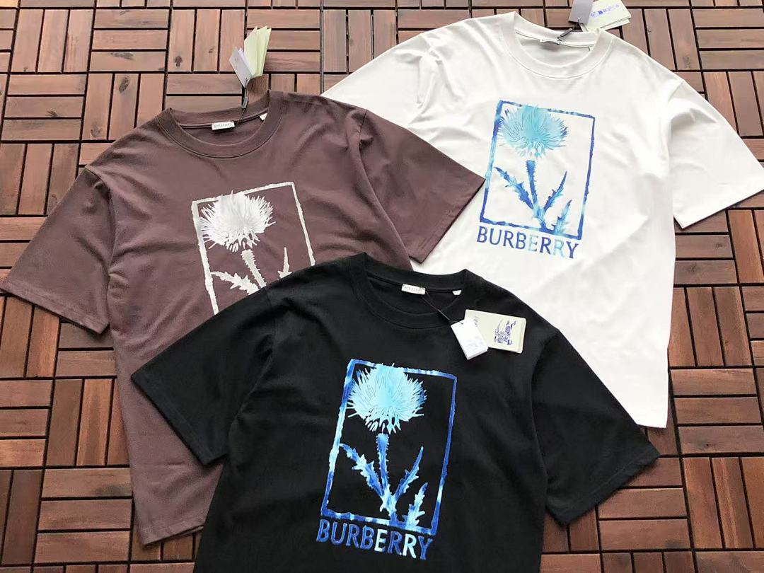 Burberry T-Shirt