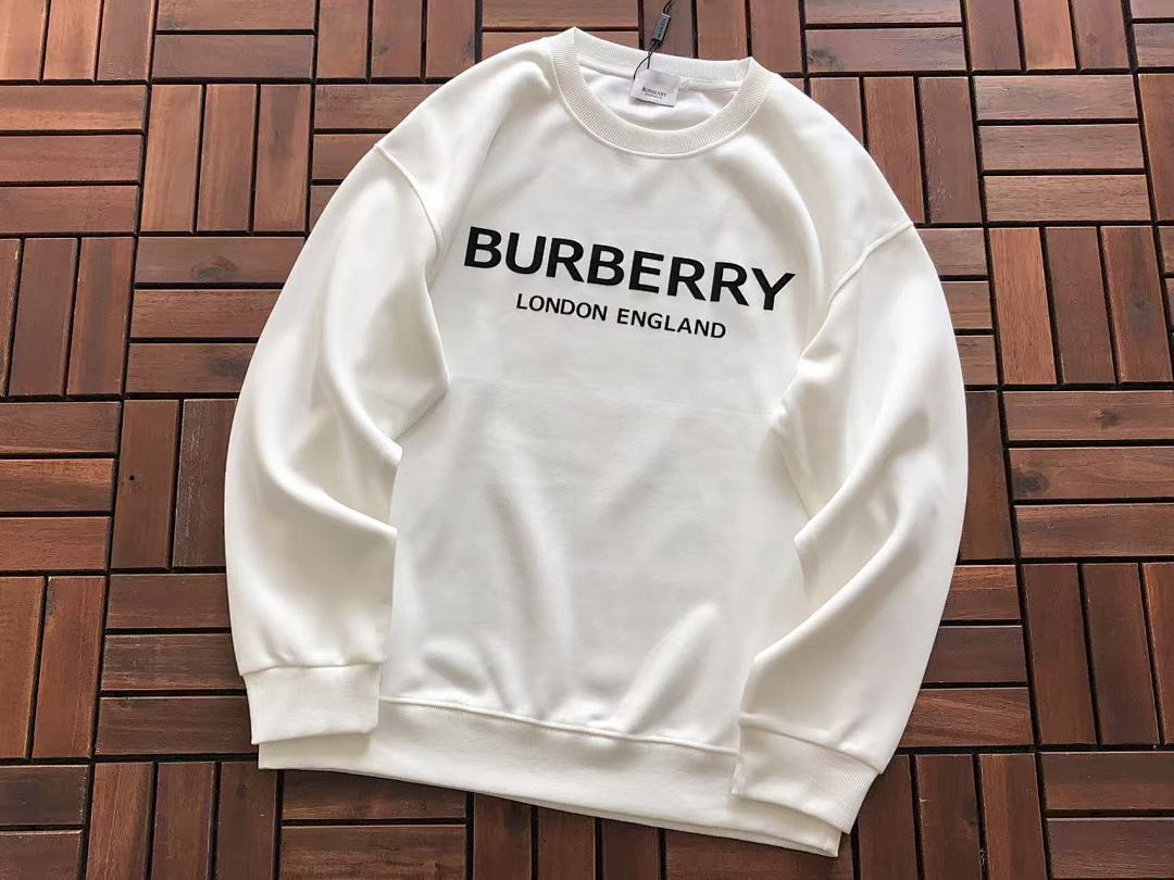 Burberry SWEATER