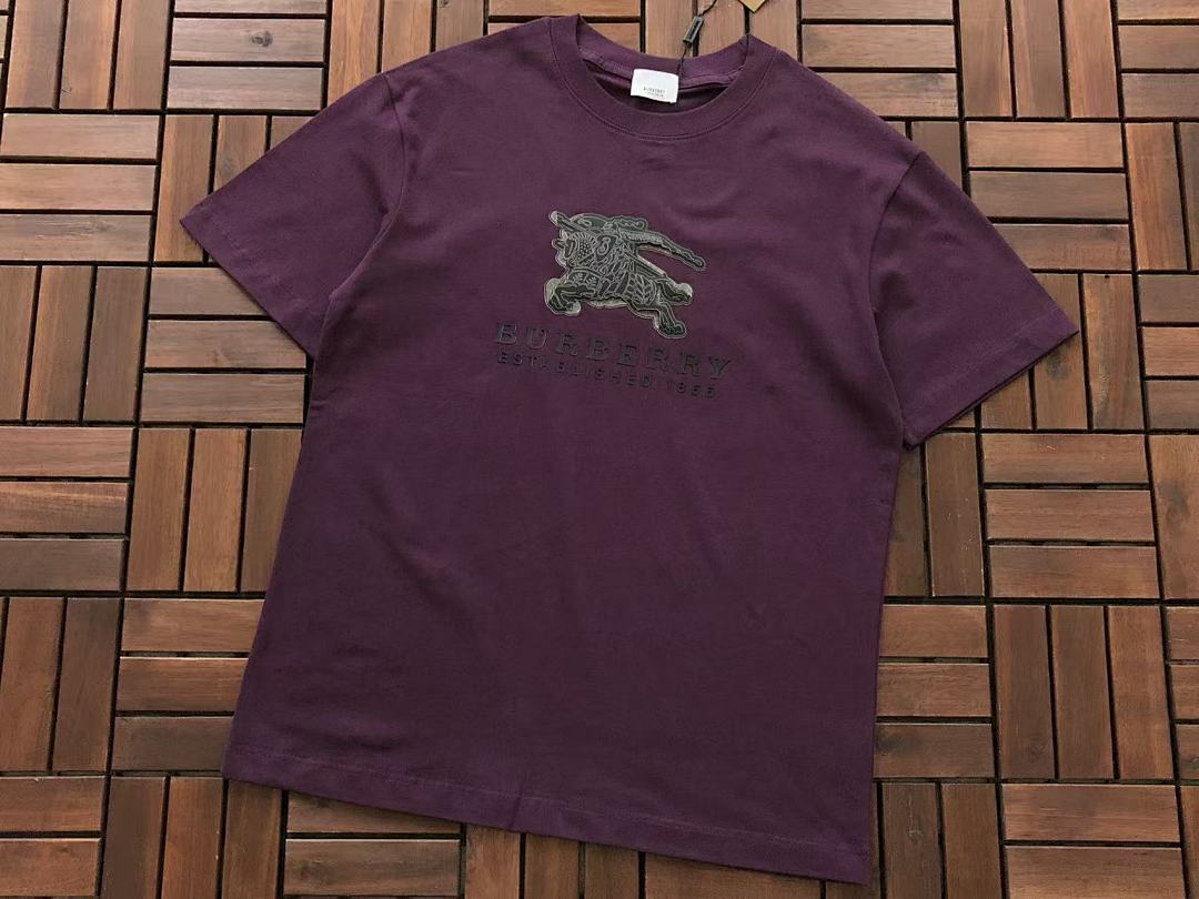 Burberry T-Shirt