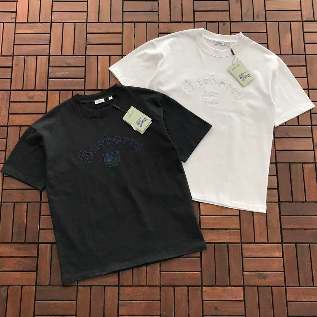 Burberry T-SHIRT