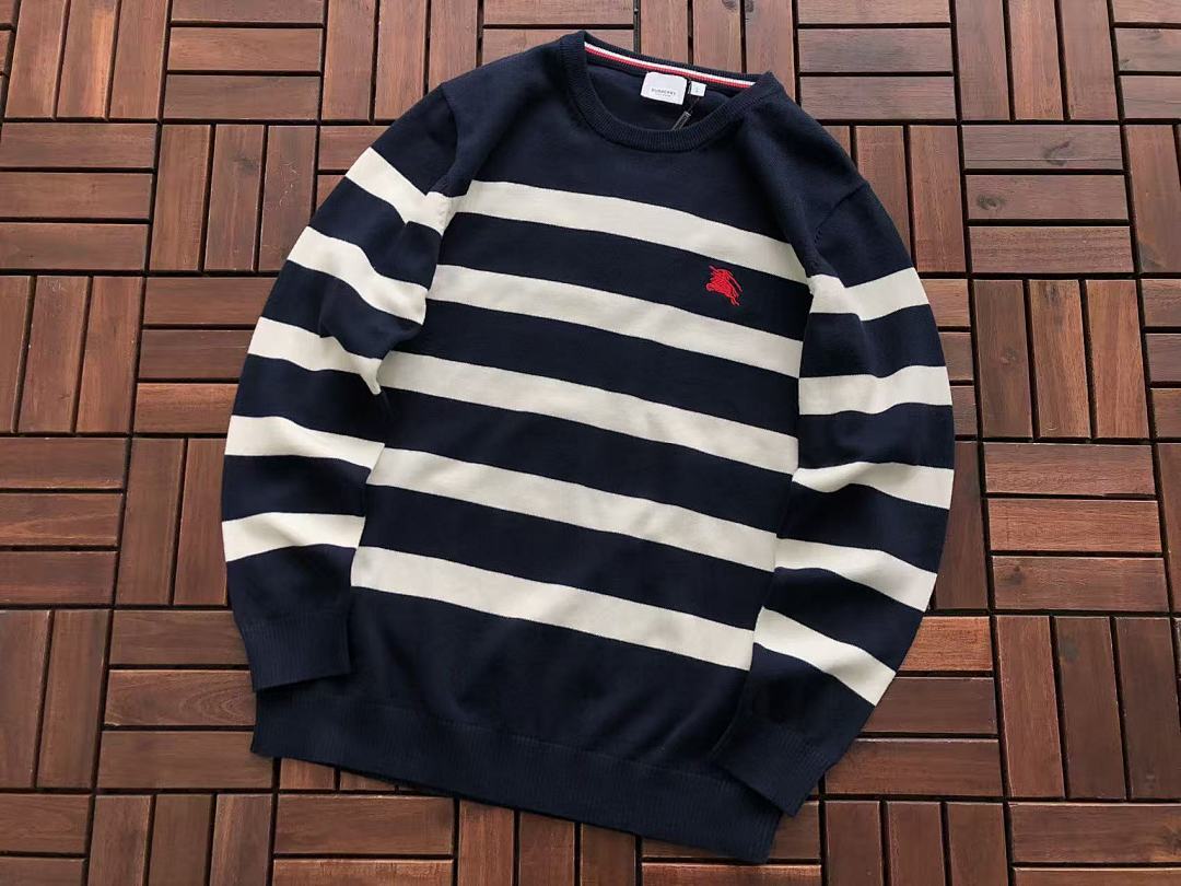 Burberry SWEATER