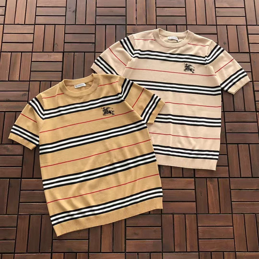 Burberry T-Shirt