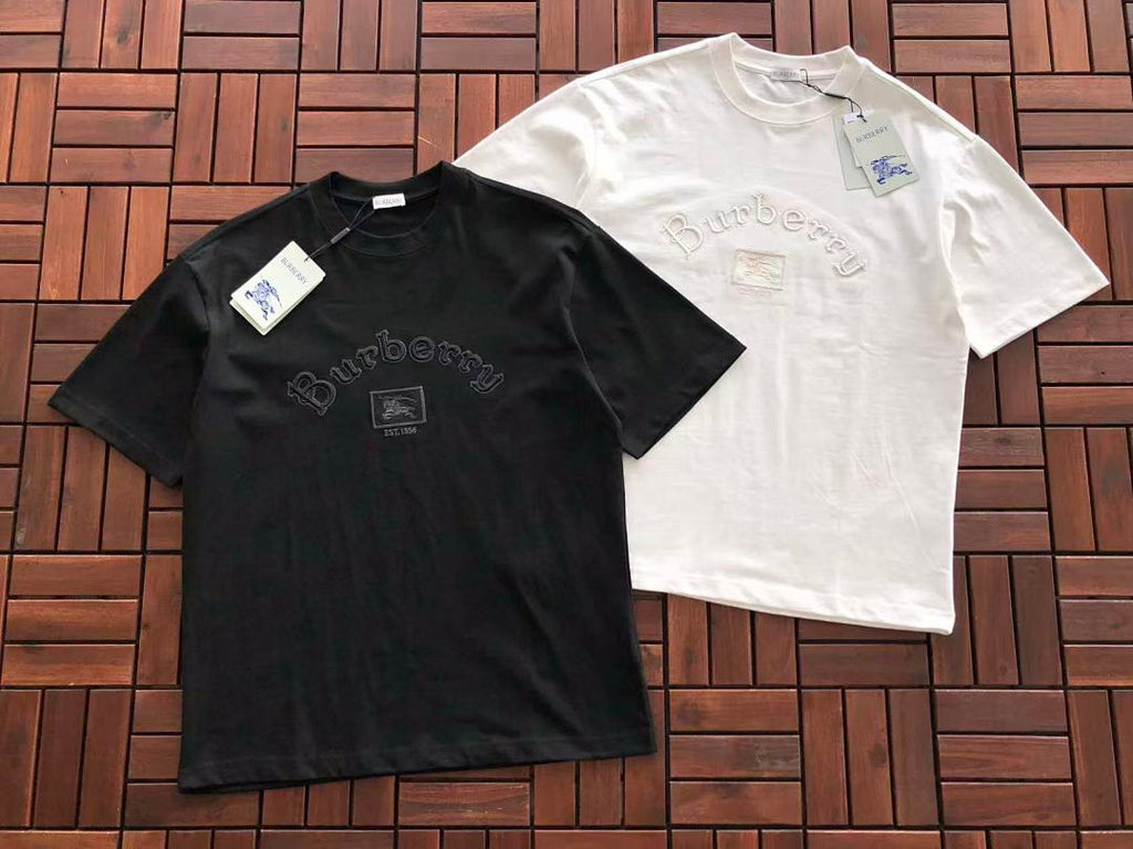 Burberry T-SHIRT