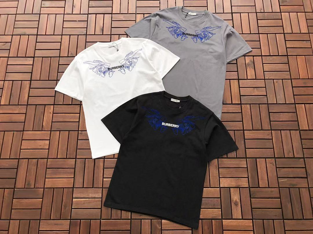 Burberry T-SHIRT