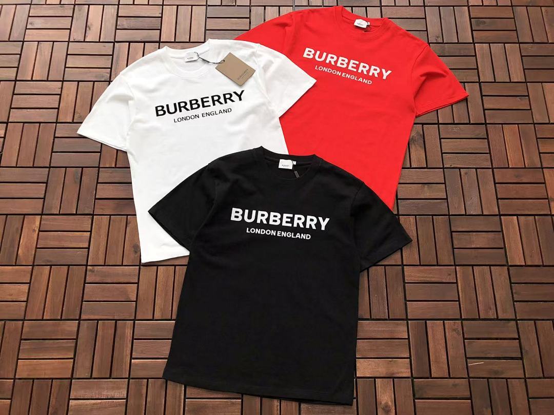 Burberry T-Shirt