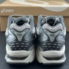 ASICS Product 67