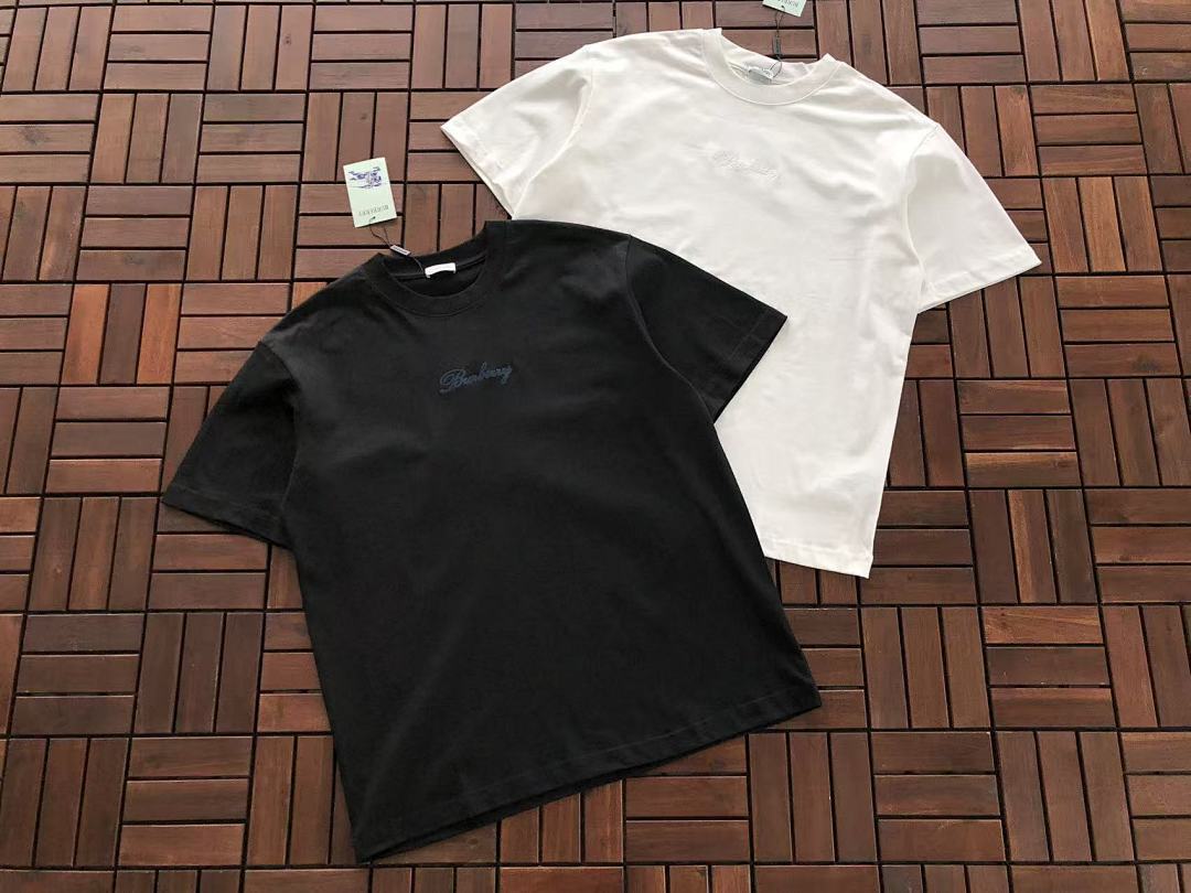 Burberry T-Shirt