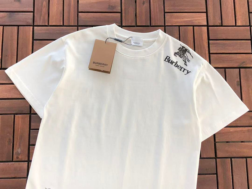 Burberry T-SHIRT