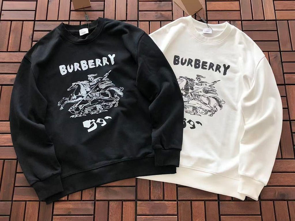 Burberry SWEATER