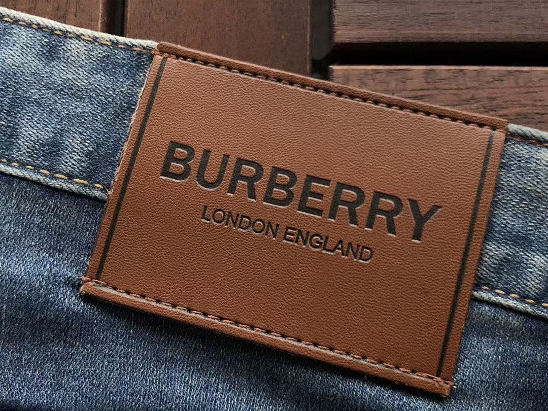 Burberry JEANS