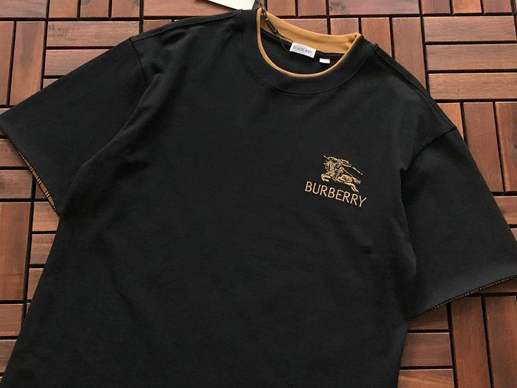 Burberry T-SHIRT