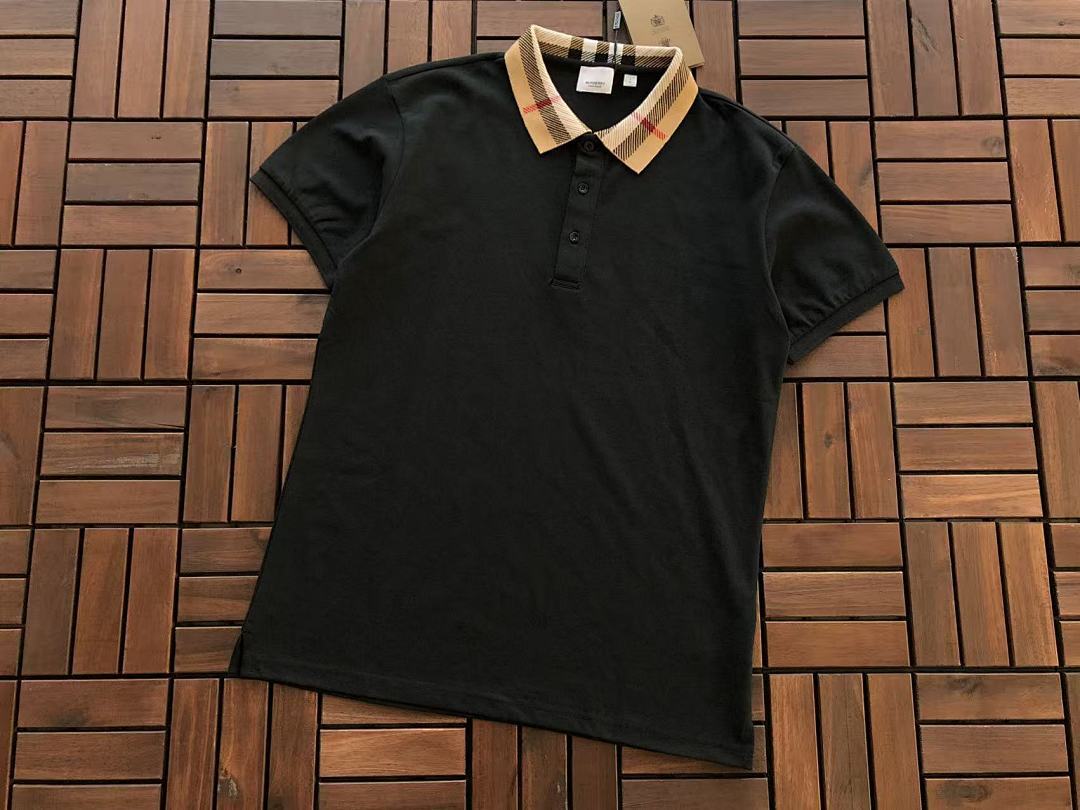 Burberry T-SHIRT