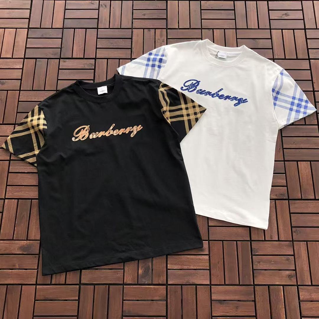 Burberry T-SHIRT