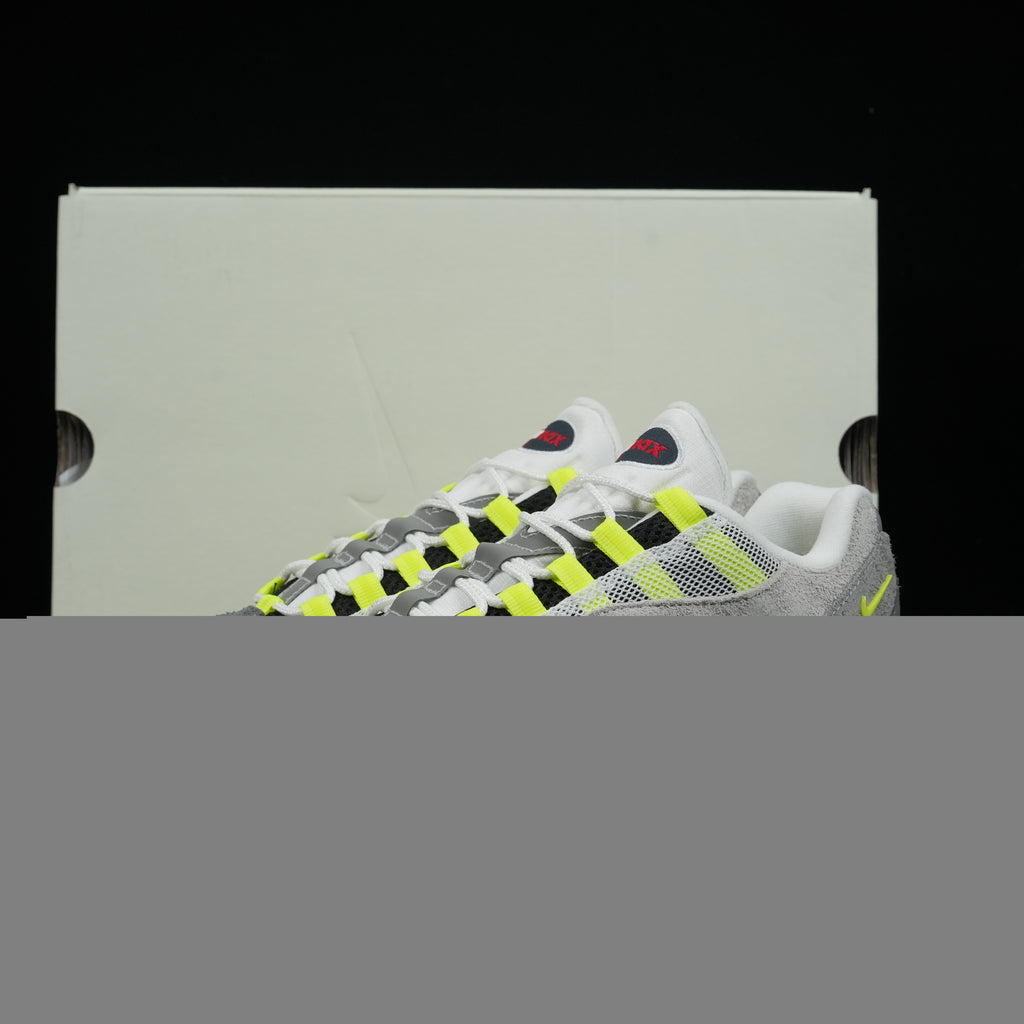 UNDEFEATED x Nike Air Max 95 Grey Volt