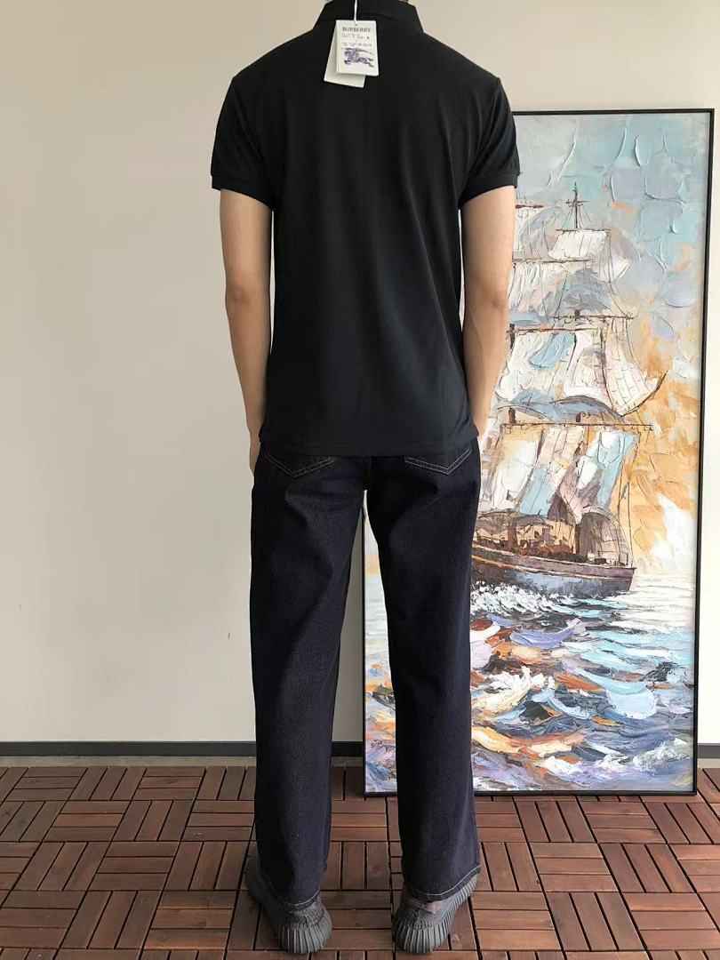 Burberry T-Shirt