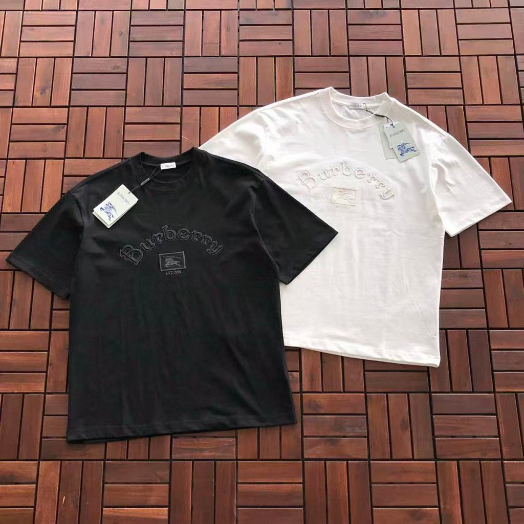 Burberry T-SHIRT