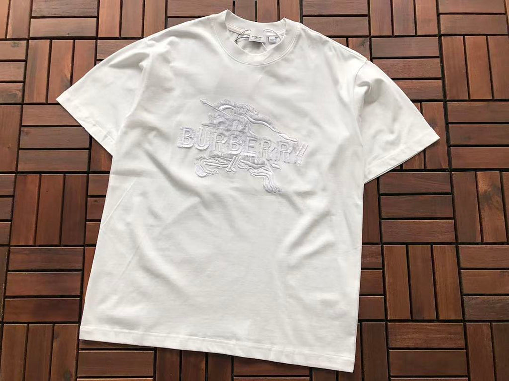 Burberry T-SHIRT