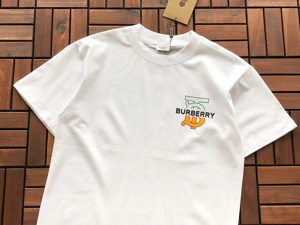 Burberry T-SHIRT
